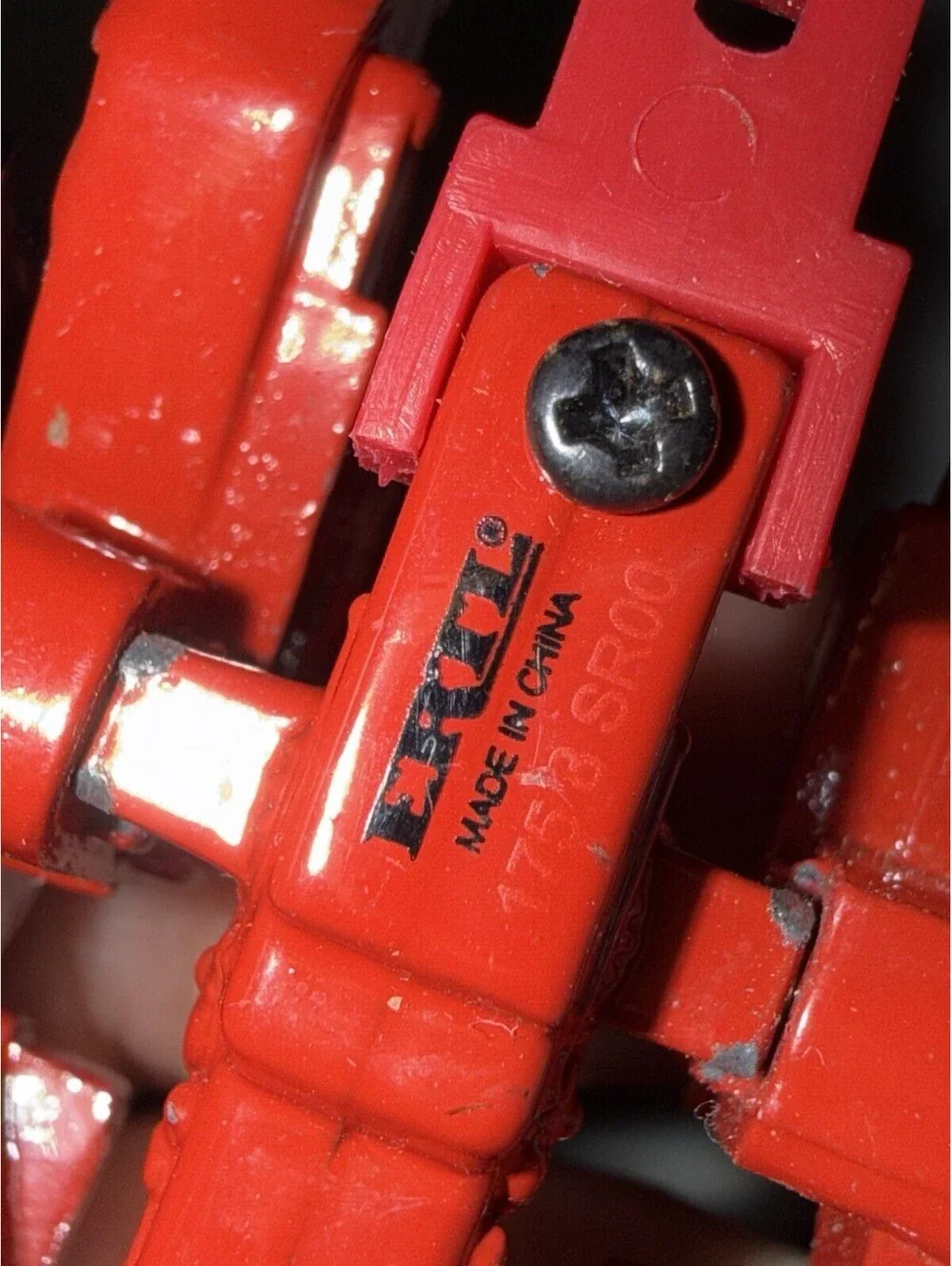 1/64 die-cast metal IH Farmall